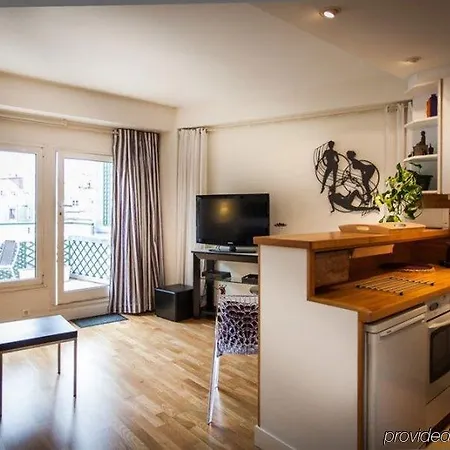 Louvre Sainte Anne 3* باريس