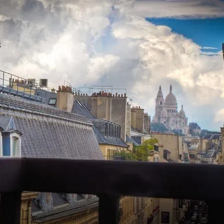 Louvre Sainte Anne فندق 3*