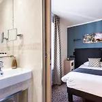 Louvre Sainte Anne 3*