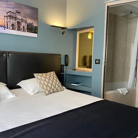 Louvre Sainte Anne Paris