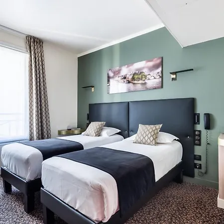 Louvre Sainte Anne Paris