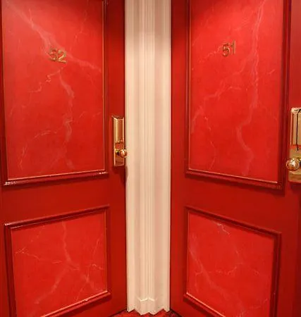 Louvre Sainte Anne 3*