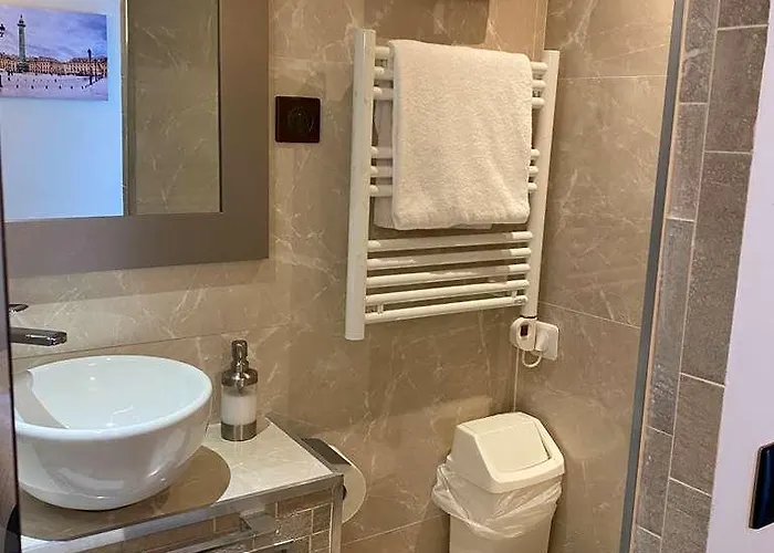 Hotell Louvre Sainte Anne Paris