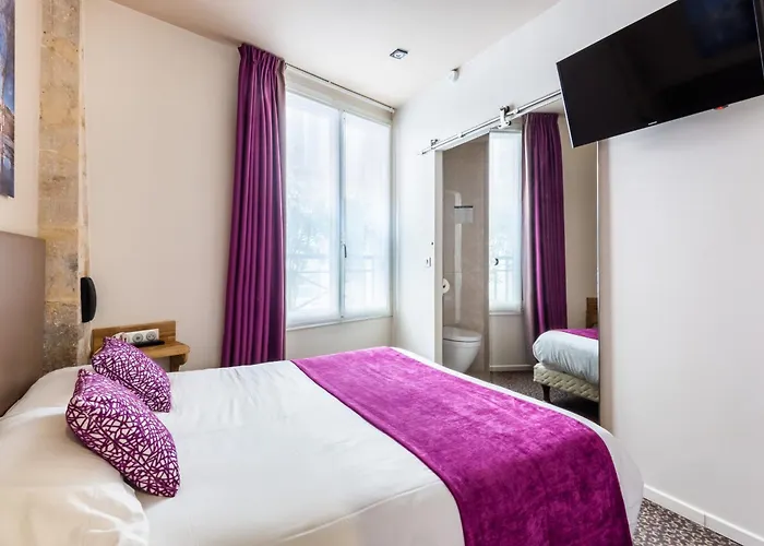 Louvre Sainte Anne 3*