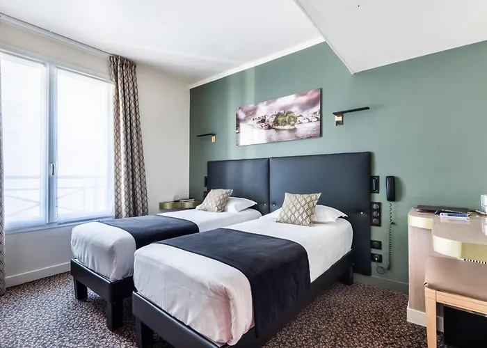 Louvre Sainte Anne Paris