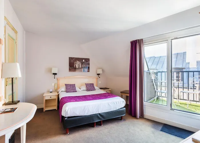 Louvre Sainte Anne 3* Paris