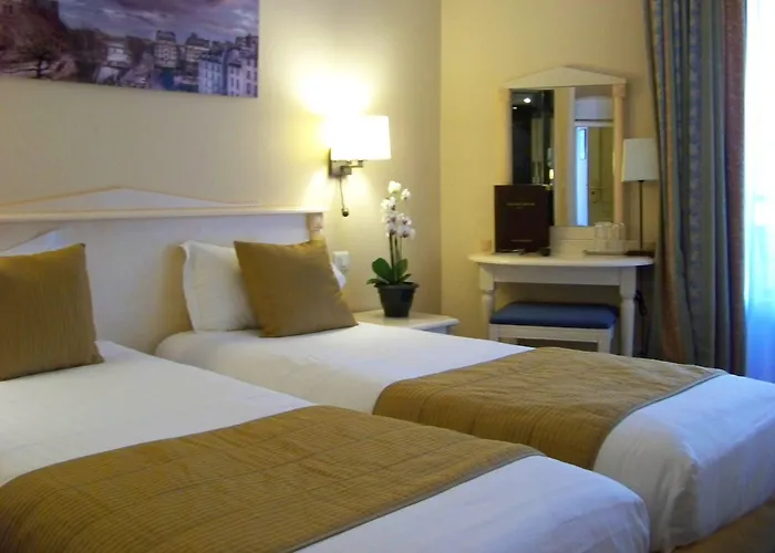 Louvre Sainte Anne 3* Paris